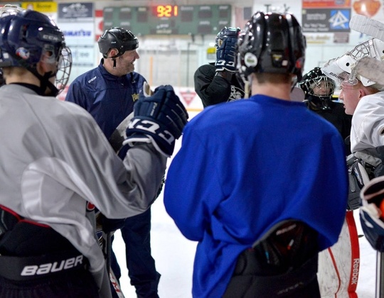 Een IJshockey sportopleiding toegankelijk voor iedereen te Luik!